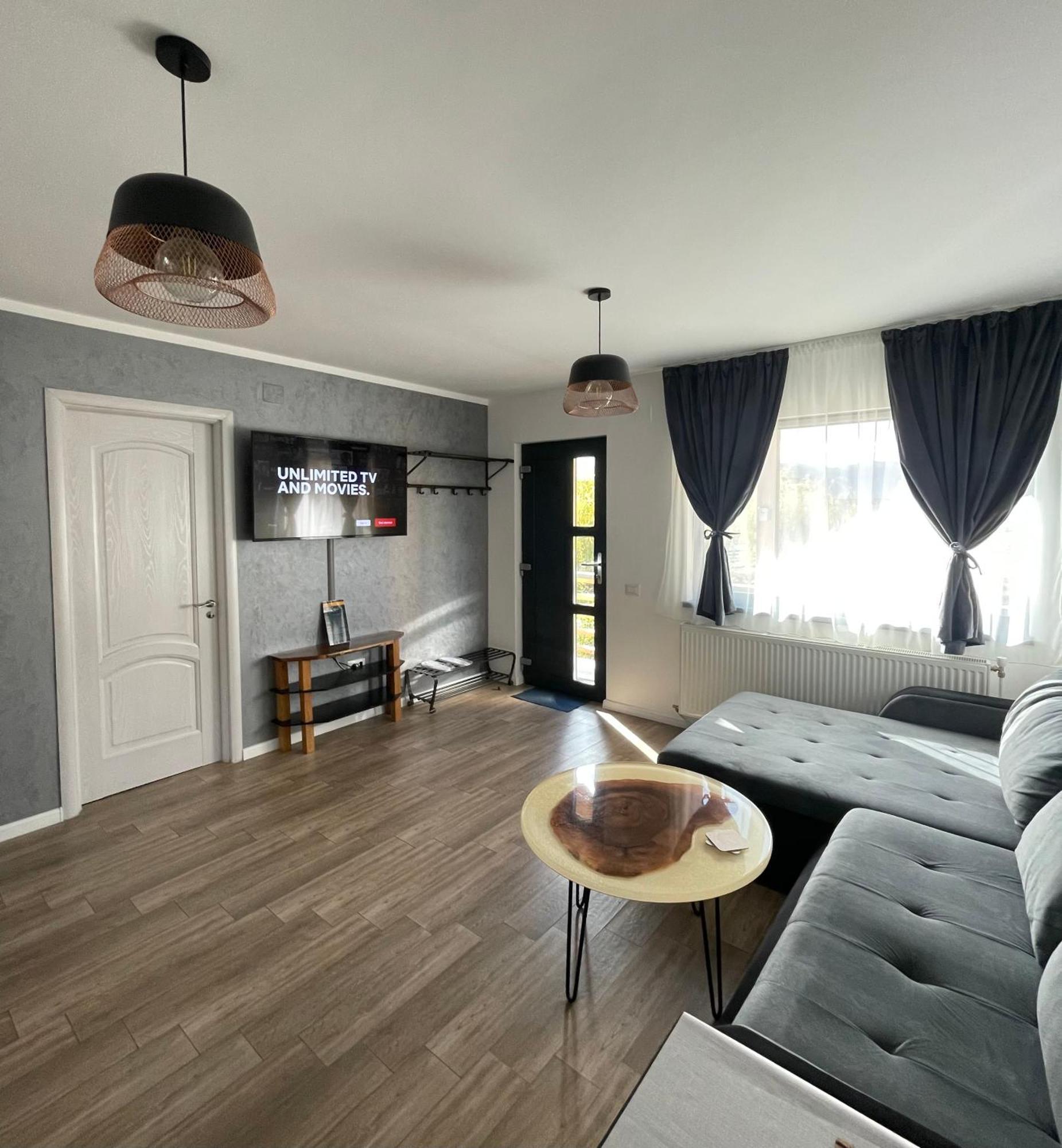 Noia Caban Holiday home Piatra Neamt